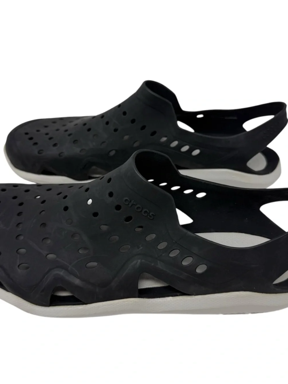 Crocs Swiftwater Wave Men’s Size 8 black slip on water sandals shoes